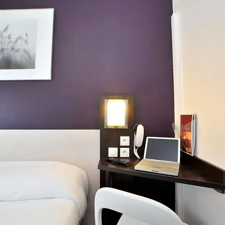 Brit Lyon Nord 2* Дардилли