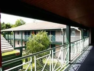 Brit Lyon Nord 2* דרדילי